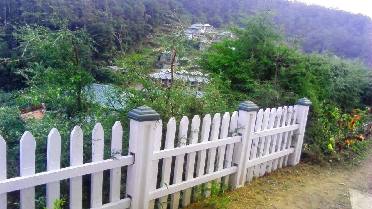 The Royal Terrace Holiday Bungalow Bed & Breakfast Nuwara Eliya Dış mekan fotoğraf